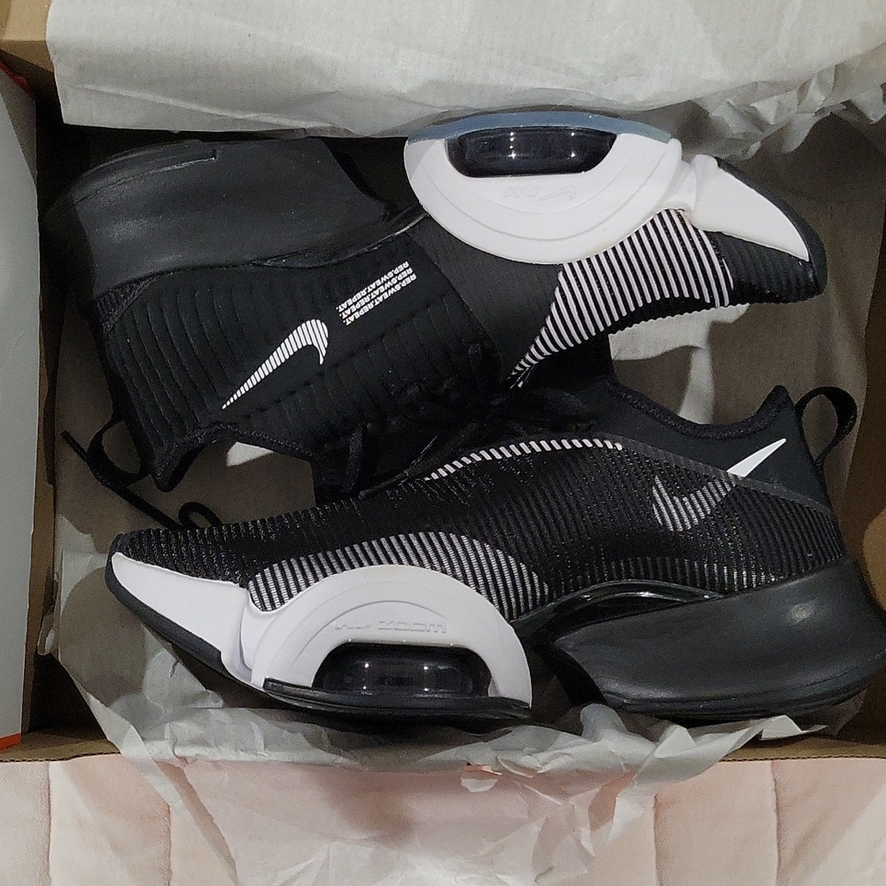 Nike shoes